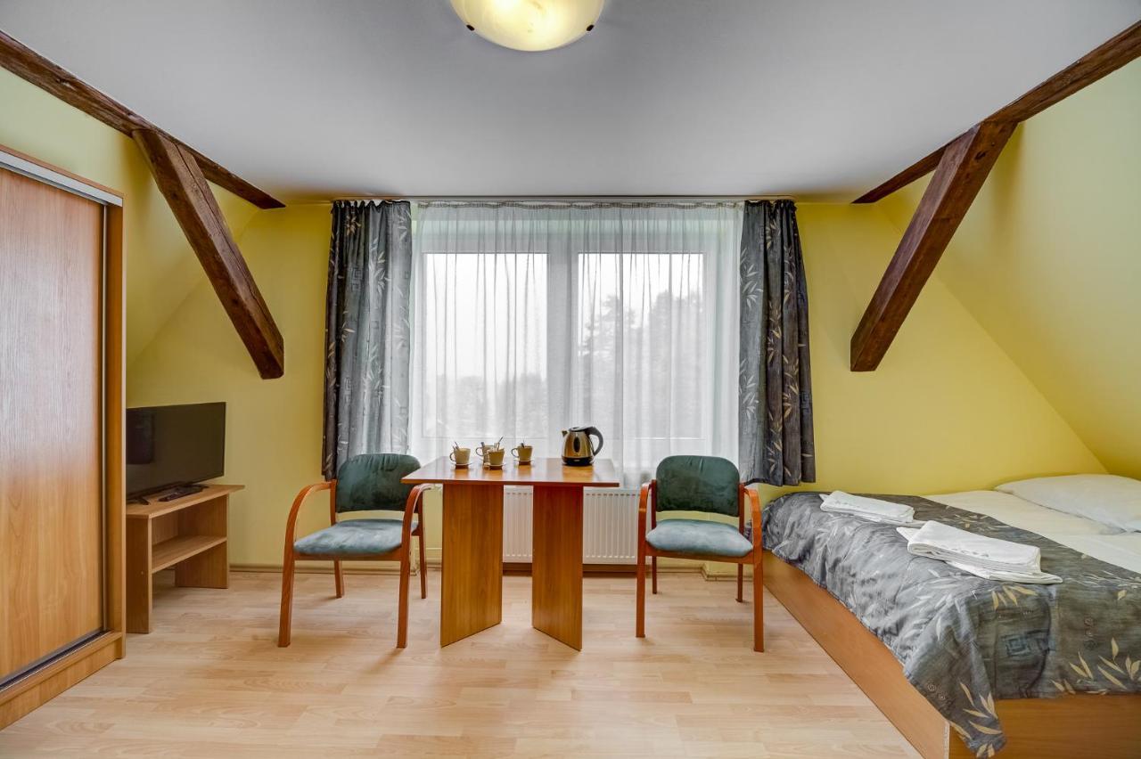 Osrodek Wypoczynkowy Barta Hotel Tylicz ภายนอก รูปภาพ