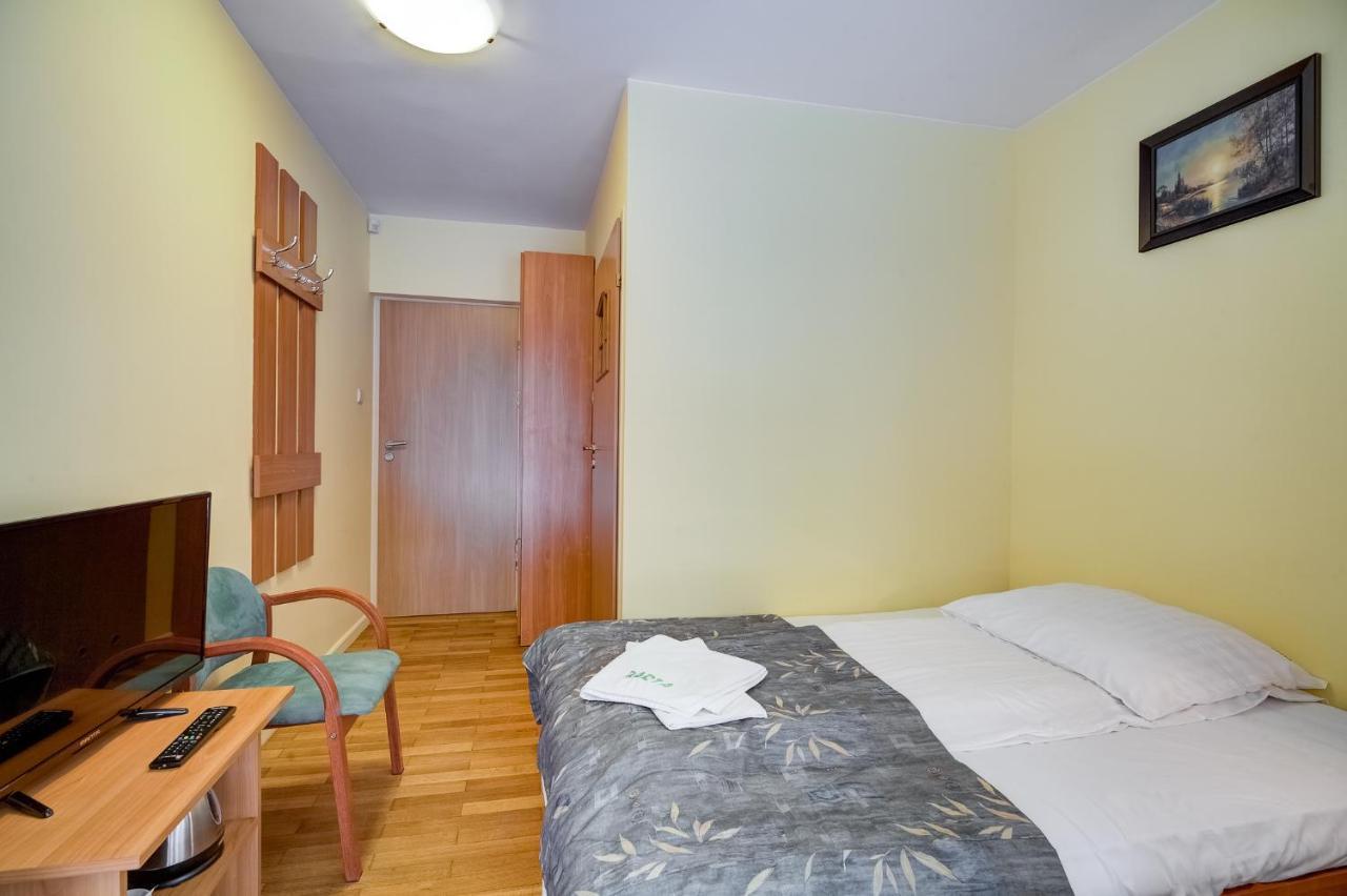 Osrodek Wypoczynkowy Barta Hotel Tylicz ภายนอก รูปภาพ
